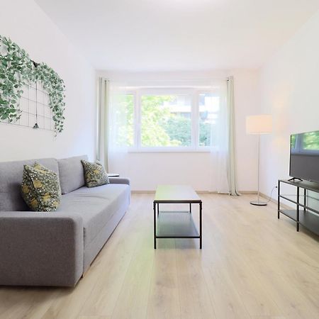 ブダペストSpring House With Free Private Parkingアパートメント エクステリア 写真