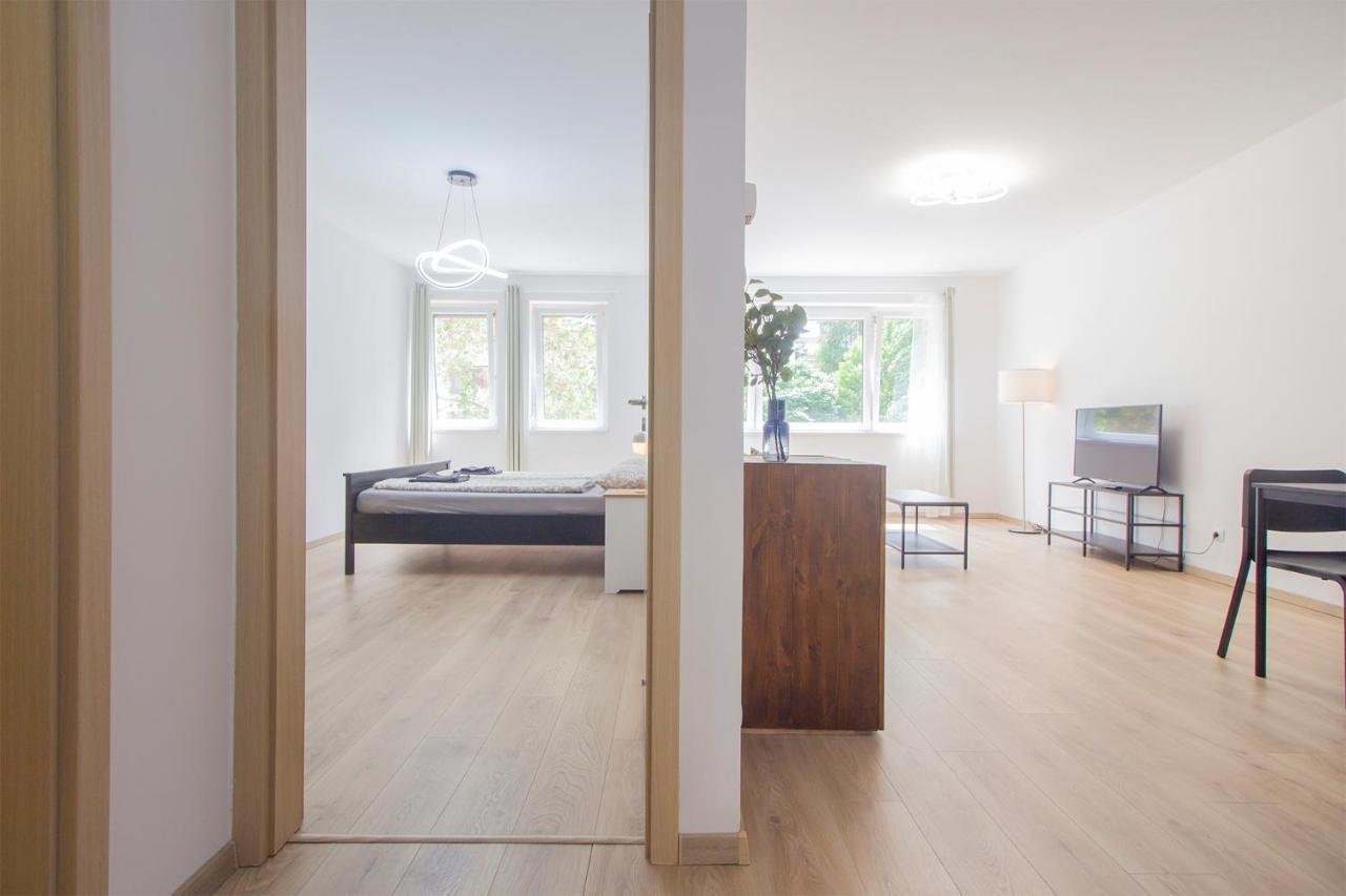 ブダペストSpring House With Free Private Parkingアパートメント エクステリア 写真