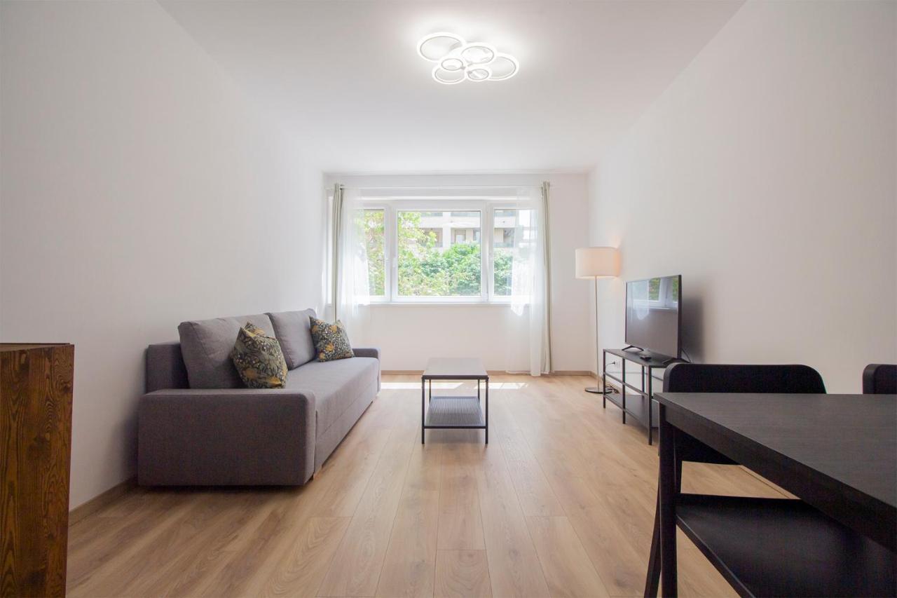 ブダペストSpring House With Free Private Parkingアパートメント エクステリア 写真