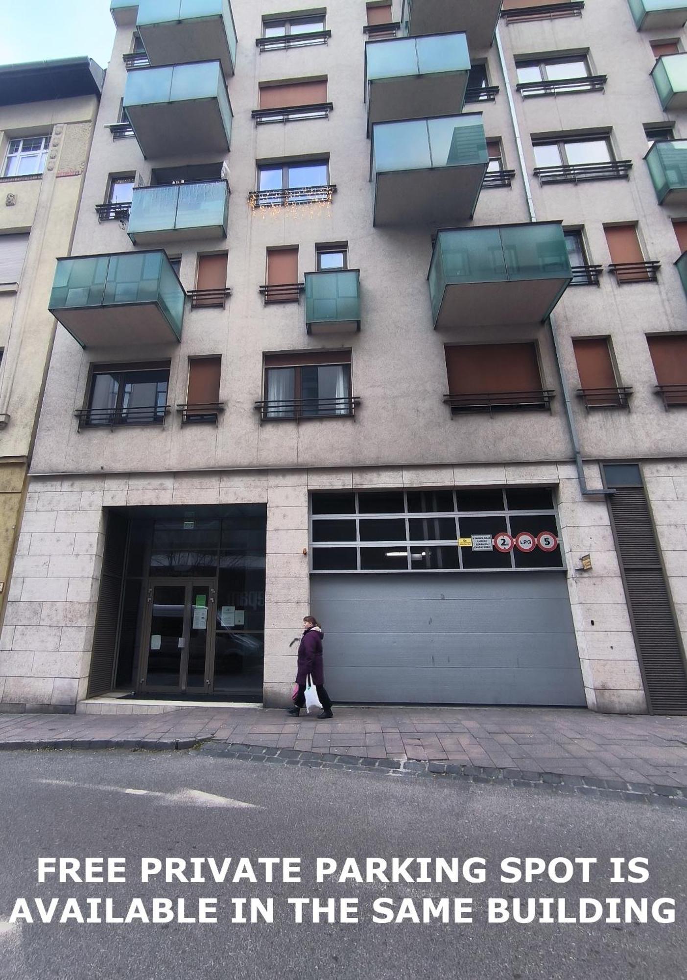 ブダペストSpring House With Free Private Parkingアパートメント エクステリア 写真